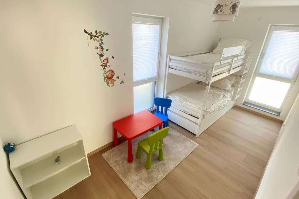 Strahlende Erdgeschoss-Wohnung Im Neubau Naehe Legoland 이헨하우젠 외부 사진